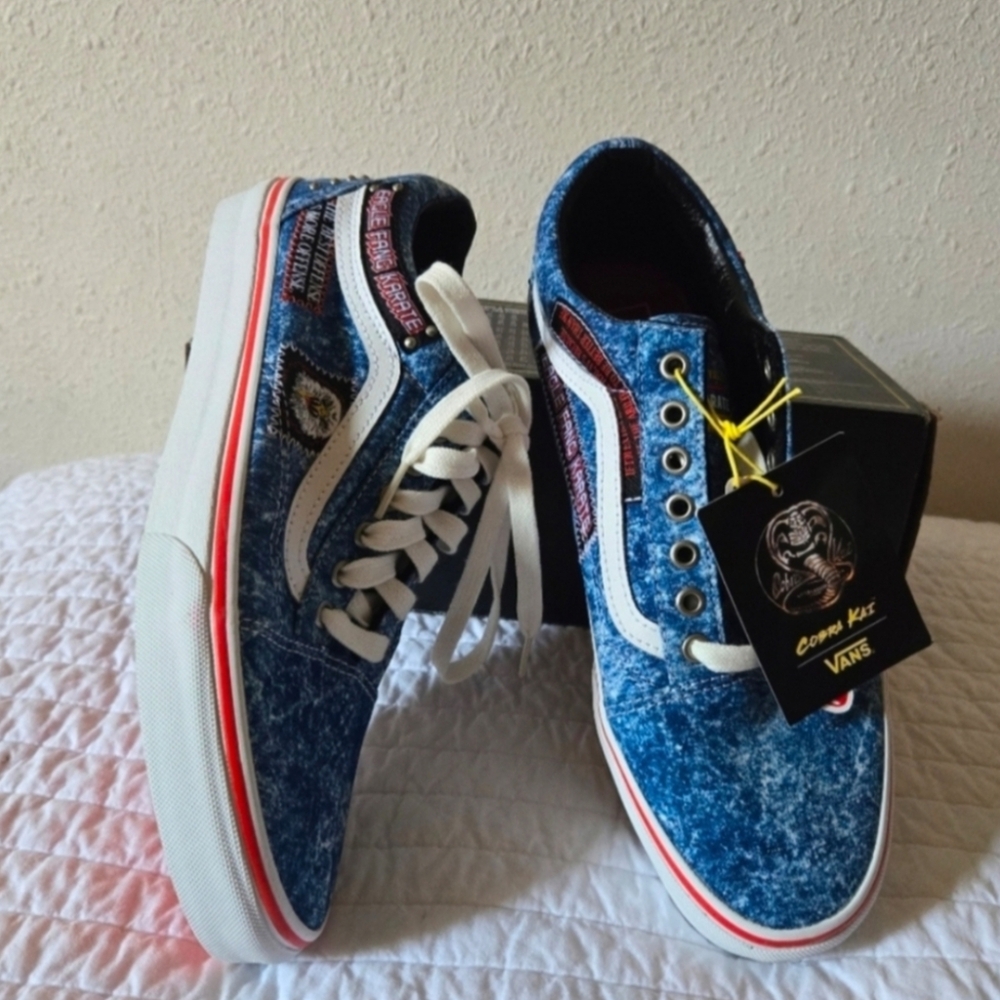 Vans Old Skool Cobra Kai Men 10 Eagle Fang Studded Shoes 092025 - Picture 8 of 8
